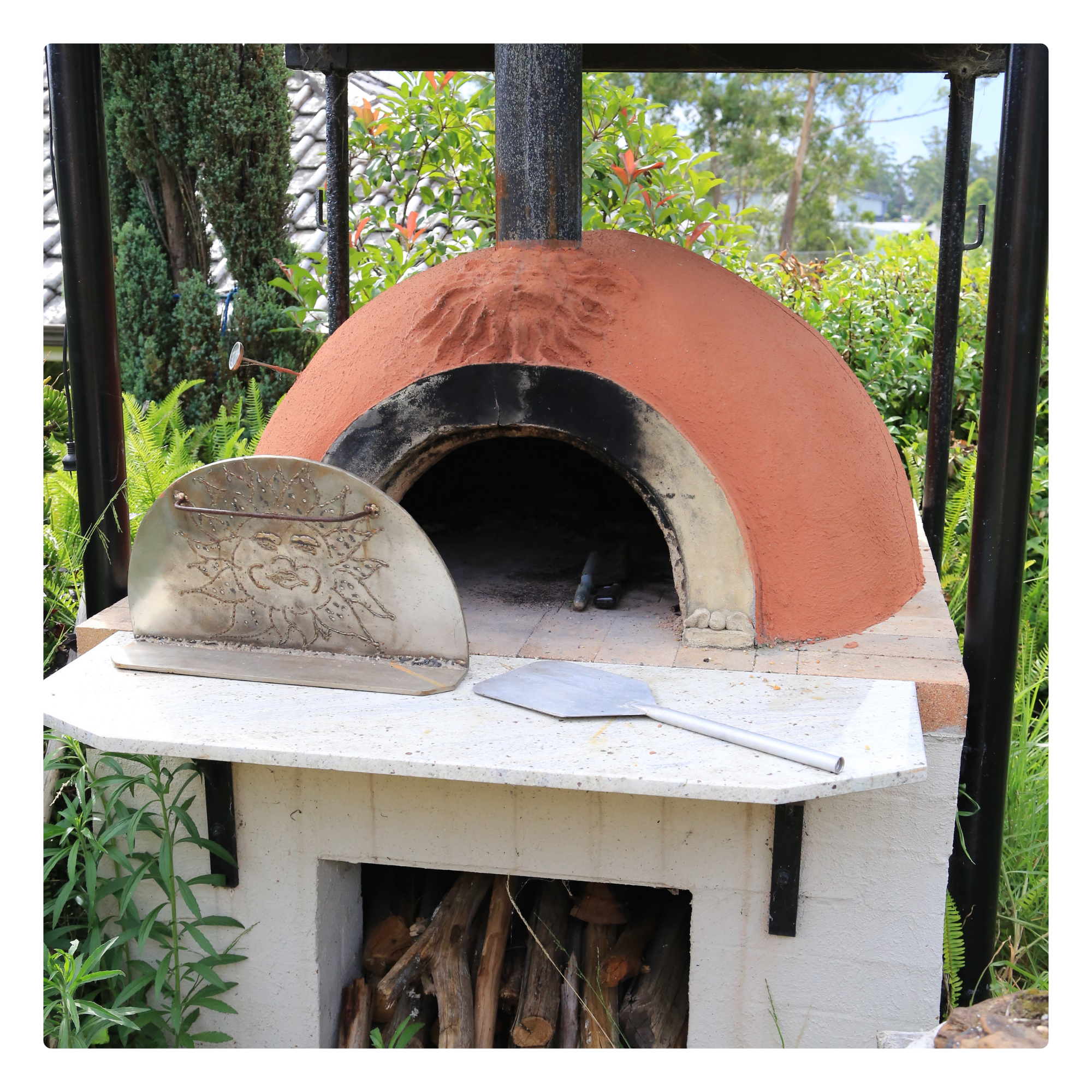 Clean pizza oven